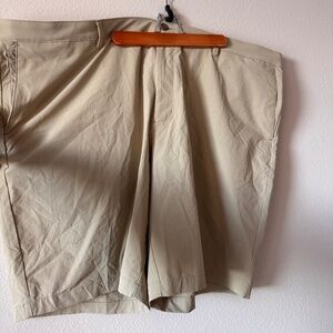 Tommy Bahama Performance Shorts, Khaki, Size 50